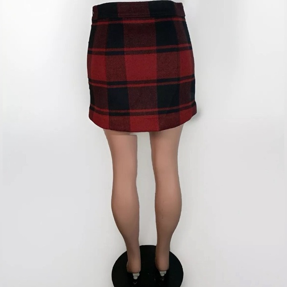 2000's Gap Red Black Wool Blend Plaid Mini Skirt Size 4 EUC - Picture 7 of 14